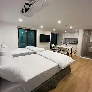 招待所 318, 首爾