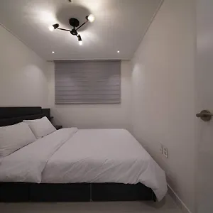 招待所 Dawn House, 首爾
