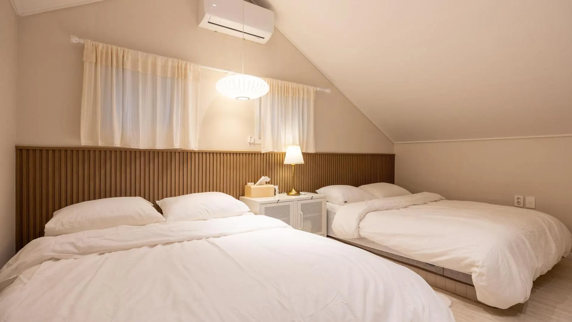 Greenestay Sindang Ddp Seoul 0*,  South Korea